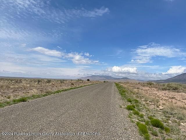 2nd image of 141 Gopher Gulch Loop