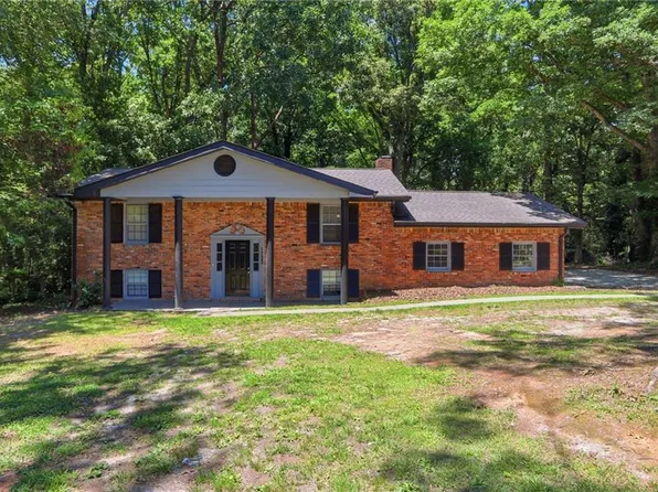 1733 Bethsaida Rd, Riverdale, GA 30296
