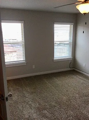 562 Creekside Frst — Photo 7