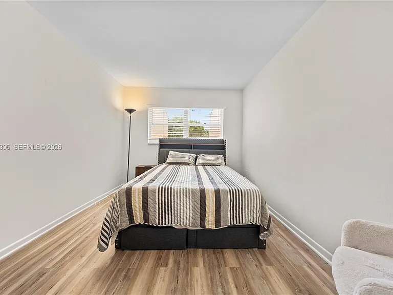 9011 NE 4th Avenue Rd #9011 — Photo 15