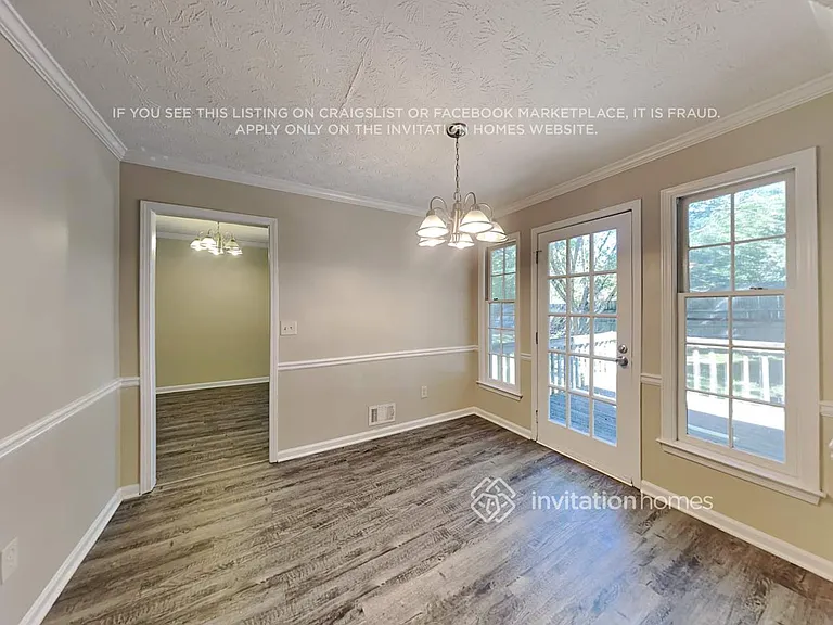 1902 Pond Ridge Ct — Photo 8