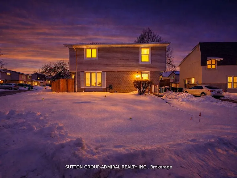 4 Hardcastle Ct — Photo 49