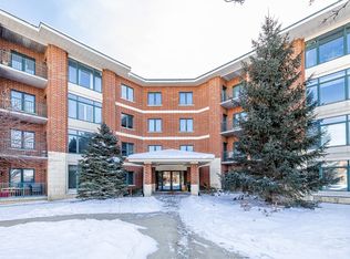 855 E 22nd St APT 114, Lombard, IL 60148