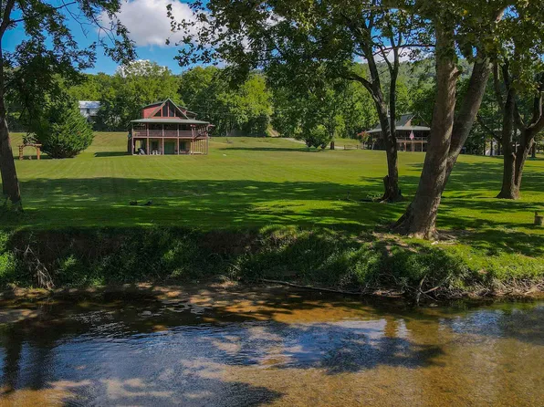4064 Clarks Ferry Rd, Draper, VA 24324