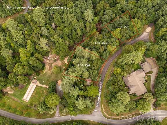 2nd image of 809 Mountain Ivy Lane 354 Park #352-353-355