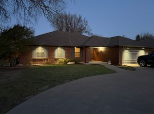 1407 Rinehart Dr, El Reno, OK 73036
