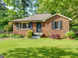 706 Green Acres Rd SE, Smyrna, GA 30080