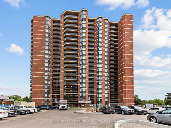 234 Albion Rd #2105, Toronto, ON M9W 6A5