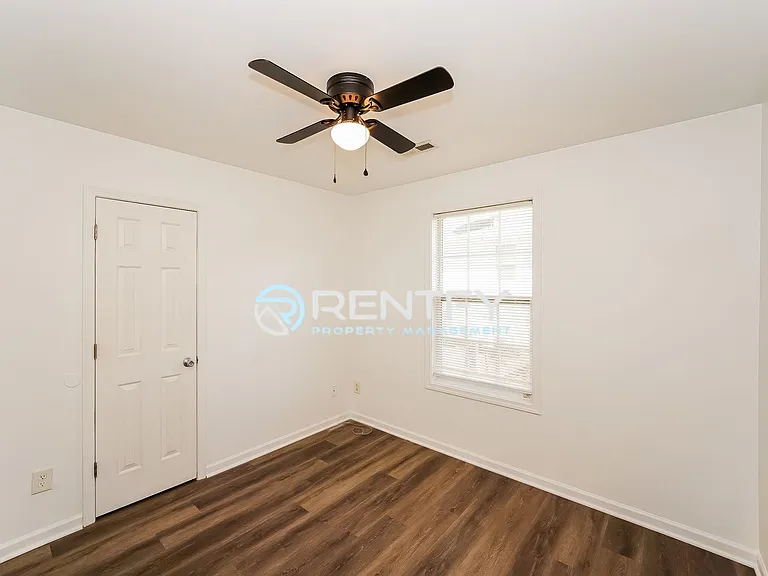 1110 Mason St — Photo 18