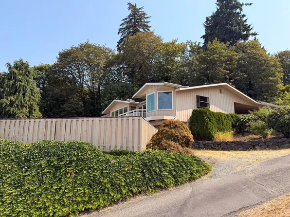 214 19th Ave SE, Puyallup, WA 98372