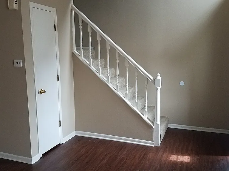 2522 Weldon Ct — Photo 3