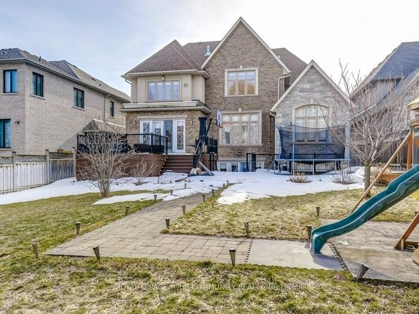 3489 Joan Dr, Mississauga, ON L5B 1T7