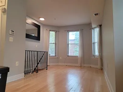 1106 Columbia Rd NW #101 — Photo 2