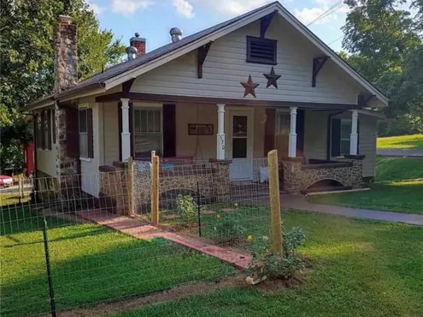 530 W Wayne St, Ironton, MO 63650