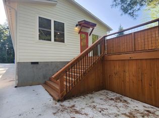 116-2 Arnold Rd, Asheville, NC 28805