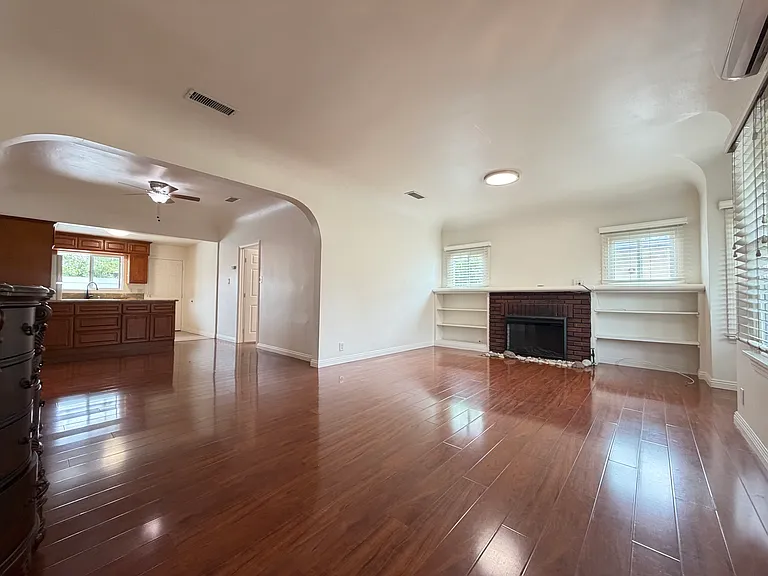 6354 Lemon Ave — Photo 6