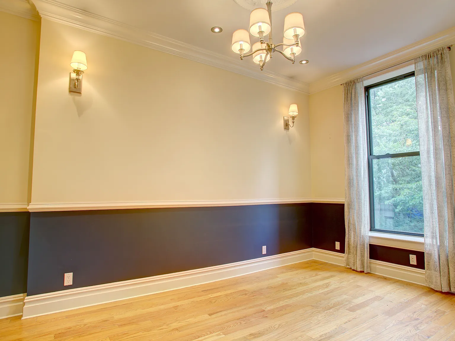 47 West 90th Street — Photo 3