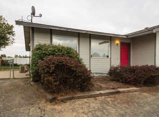 509 Reed St E #A, Zillah, WA 98953