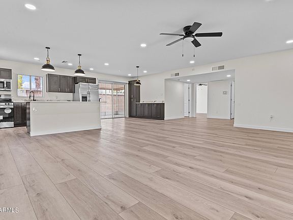 5th image of 7009 N 76th Drive