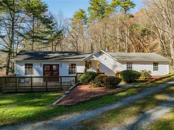 76 Kennel Road, Cuddebackville, NY 12729