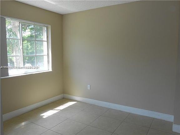 3rd image of 12136 Saint Andrews Pl APT 212