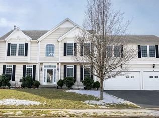 25 Annello Way, Middletown, CT 06457