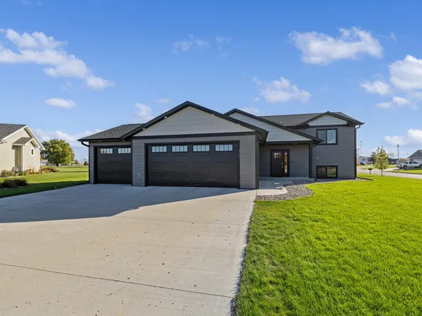 711 Hickory Cir, Arlington, SD 57212