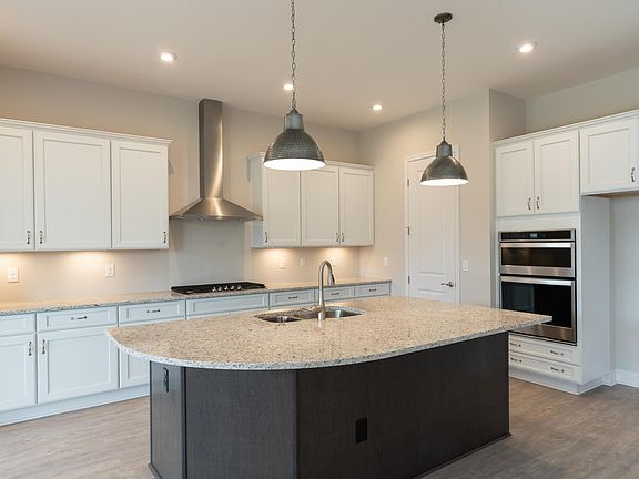 The Naples G Kitchen