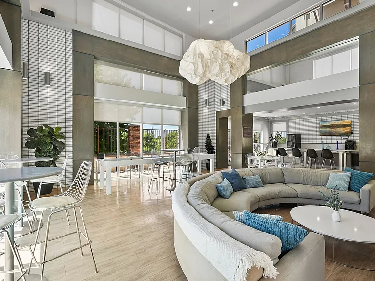 Resident Lounge
