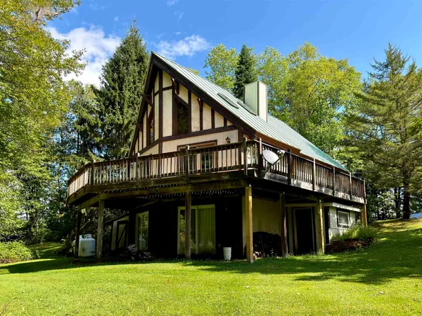 748 Barrows Road, Stowe, VT 05672