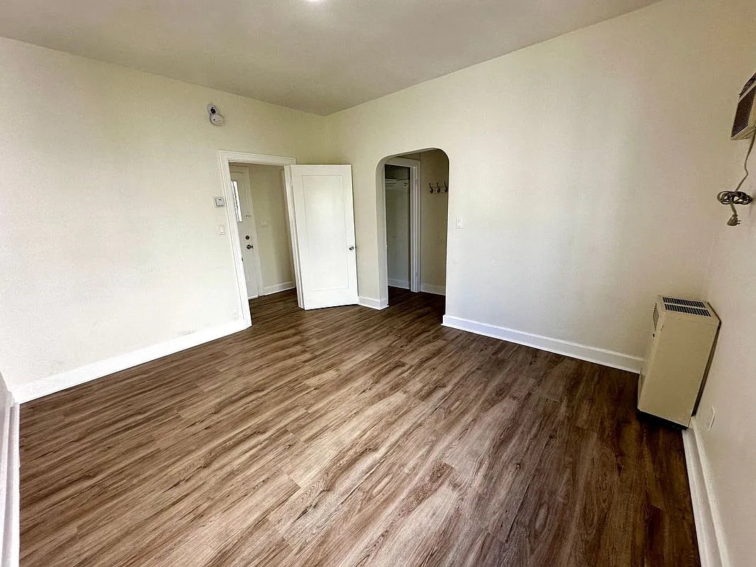 2 bed, 2.0 bath, 1400 sqft, $2,750 — Photo 4