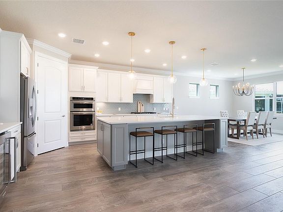 3rd image of 13031 SW Aureolian Lane