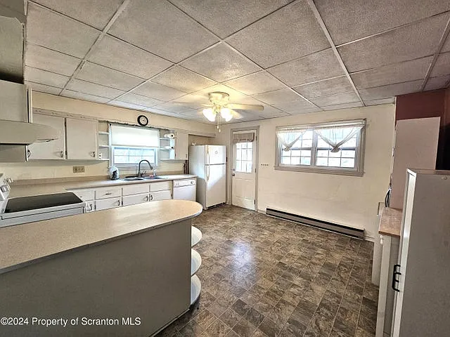 624 Court St #2 — Photo 3