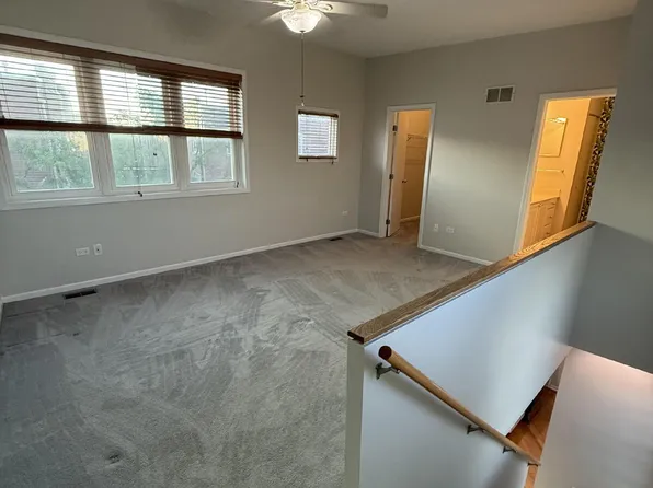 1777 W Altgeld St APT F, Chicago, IL 60614