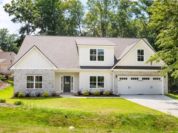 232 Lee Road 451, Phenix City, AL 36870