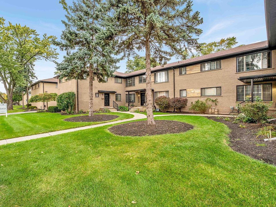 One11 Residences Birmingham West 2101 E Maple Rd Birmingham MI Zillow