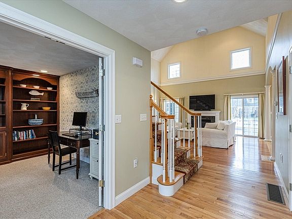 3rd image of 11 Gove Dr