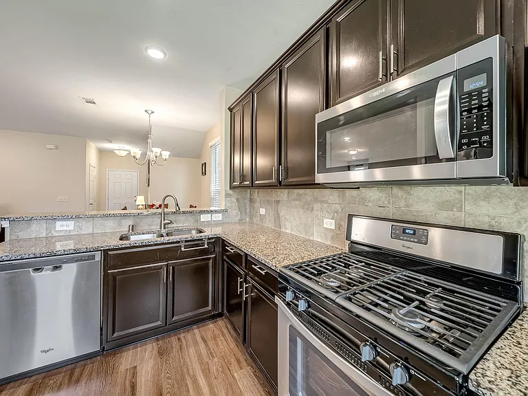 15815 Grey Boulder Dr — Photo 9
