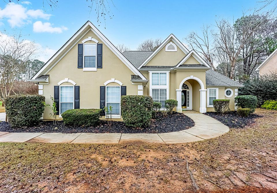 1st image of 295 Woodstream Dr