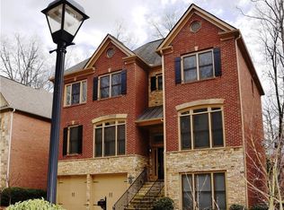 1035 Manorwood Ct, Sandy Springs, GA 30328