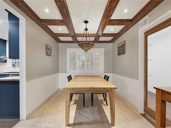 5th image of 3039 Country Ln