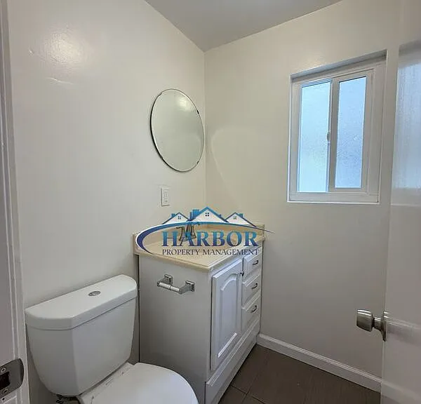 1907 Grant Ave #2 — Photo 4
