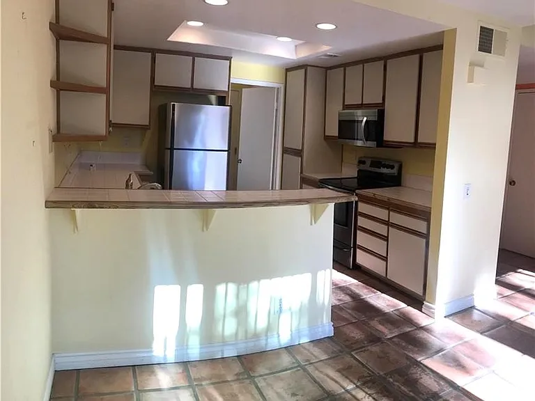 156 Stanford Ct #78 — Photo 5