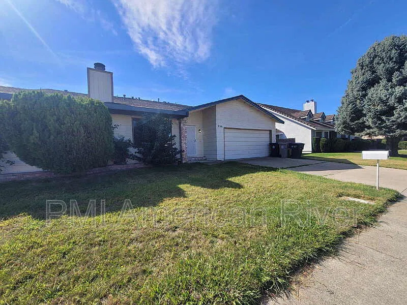 956 Greenstar Way