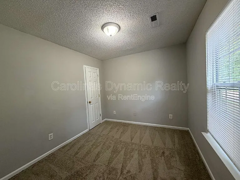 709 Key St — Photo 18