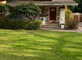 1121 40th St, Sacramento, CA 95819
