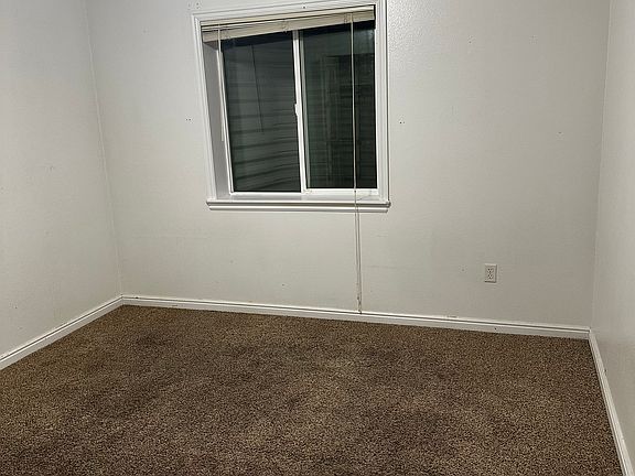 5th image of 3886 E Deloy Dr