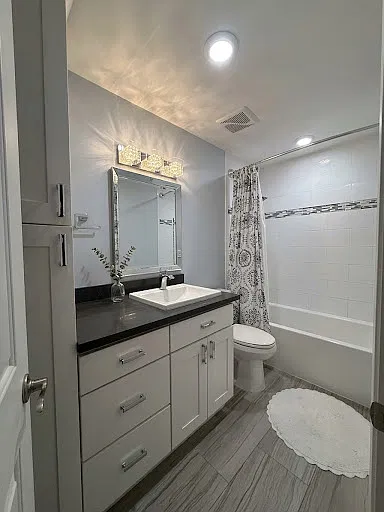 2 bed, 1.5 bath, 1036 sqft, $3,500 — Photo 3