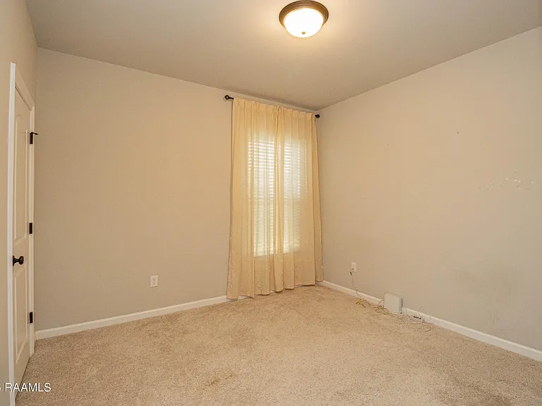 303 Tall Meadows Ln — Photo 12