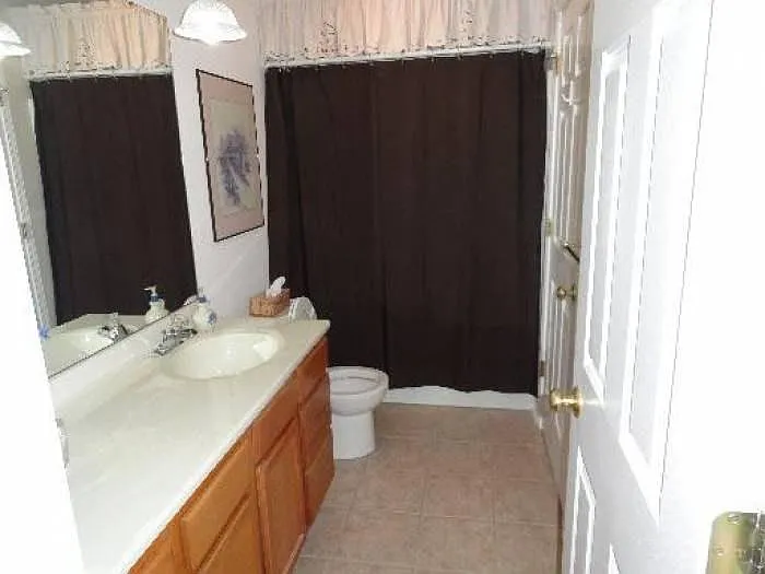 1119 Penny Ln — Photo 7